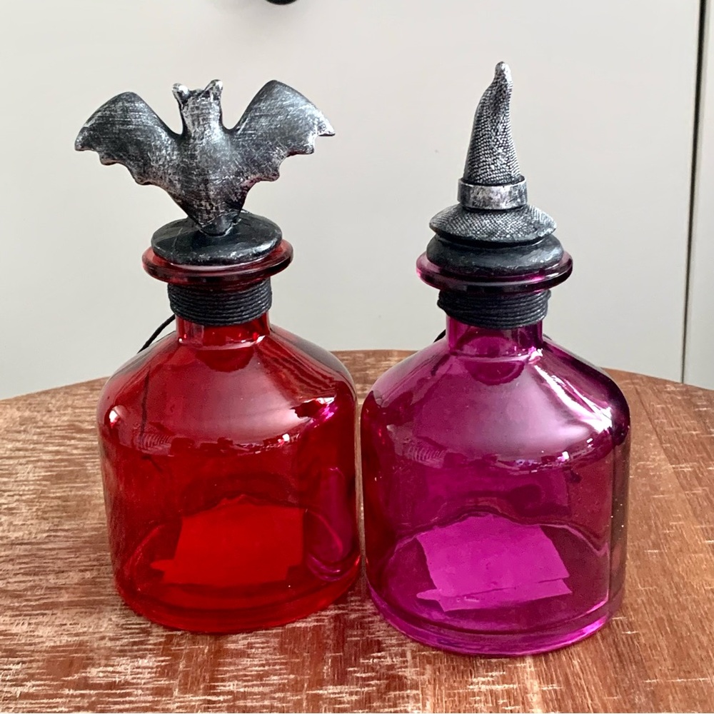 Bat’s Heart & Witch’s Brew Glass Potion Bottles with Figural Toppers Set of Two - Picture 8 of 8